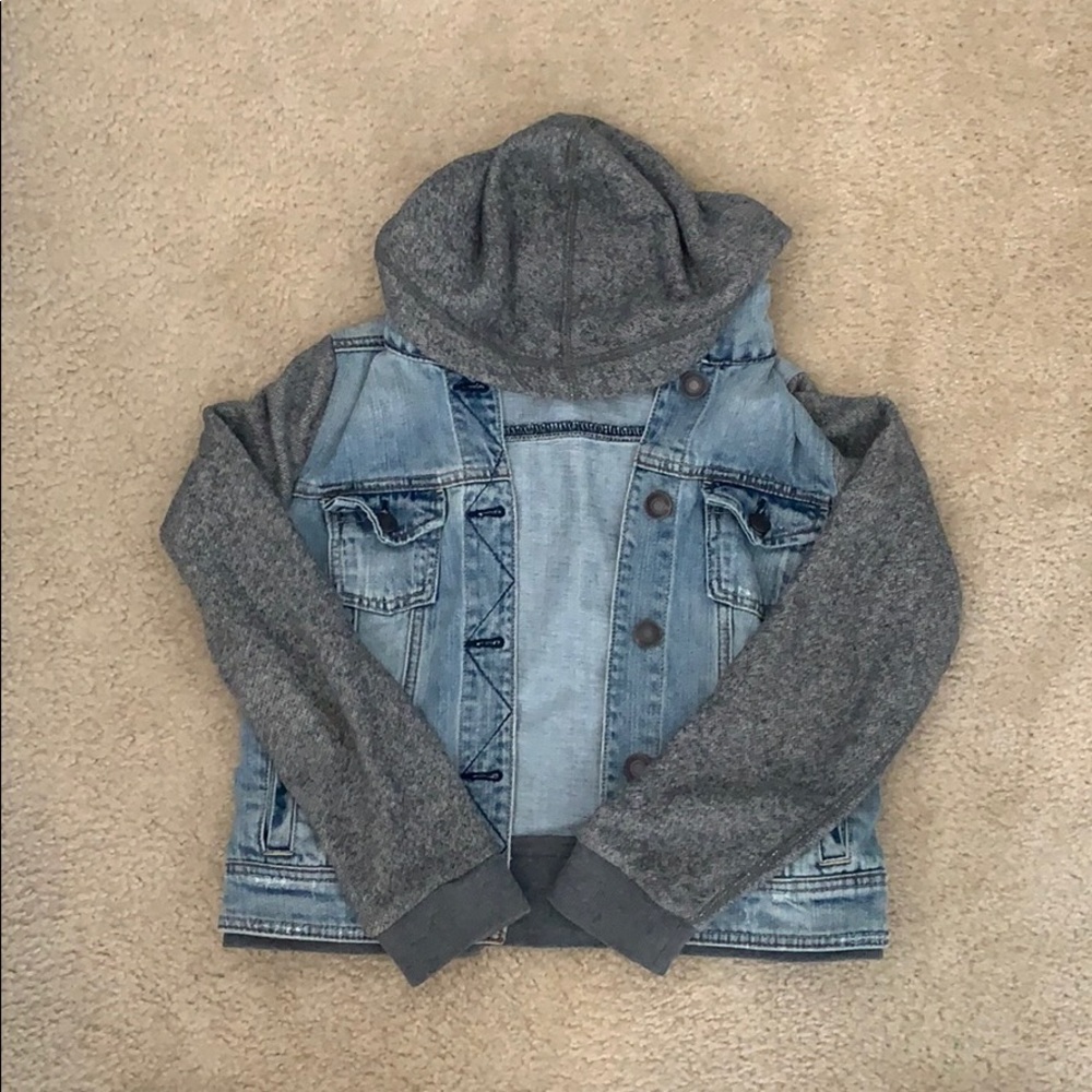 Women’s American Eagle Jean Jacket